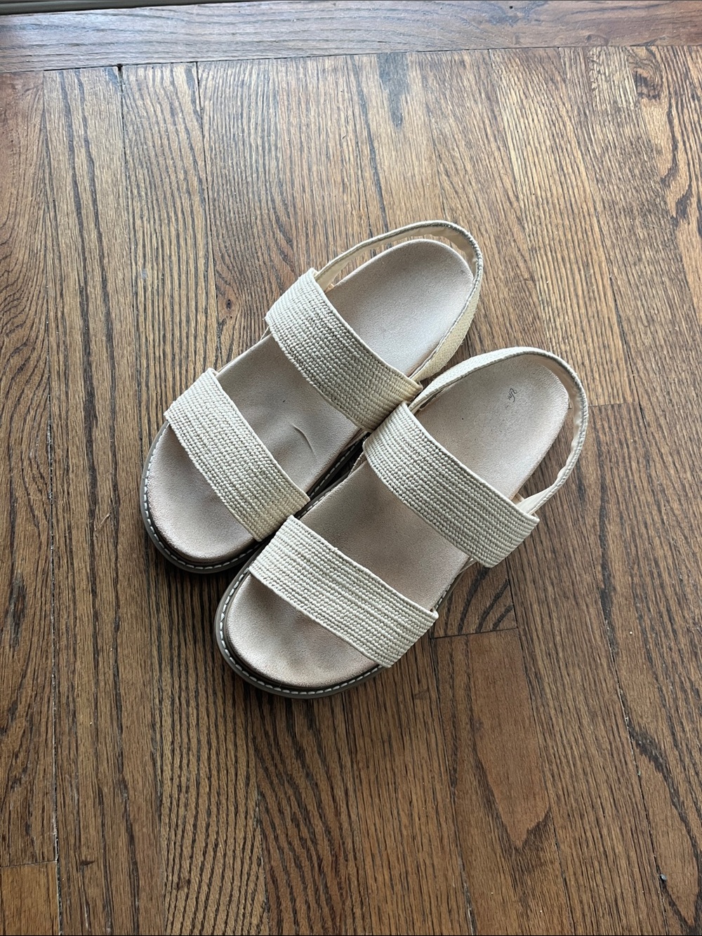 Universal Thread Beige Woven Double-Strap Platform Sandals